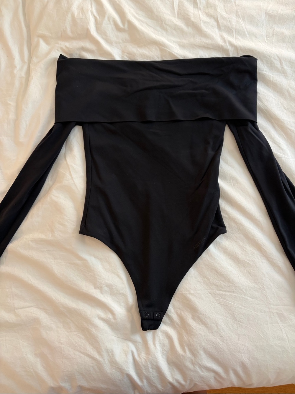 Aritzia Black Off-Shoulder Long-Sleeve Bodysuit
